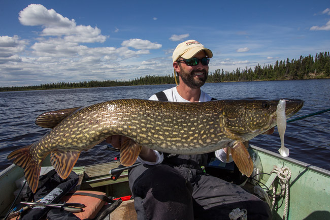 Trophy Pike- Angling Edge TV. - Gangler's Fishing